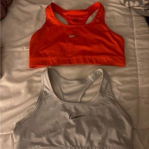Bundle Nike sports bra SZ L